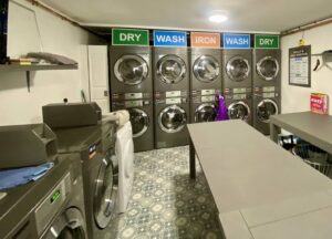 Molly’s Laundrette