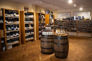 WoodWinters Wines & Whiskies