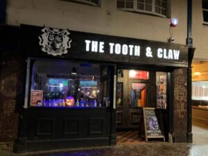 The Tooth & Claw